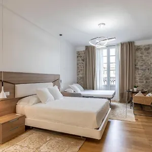 Plaza Nueva 8 , Bilbao Spanien